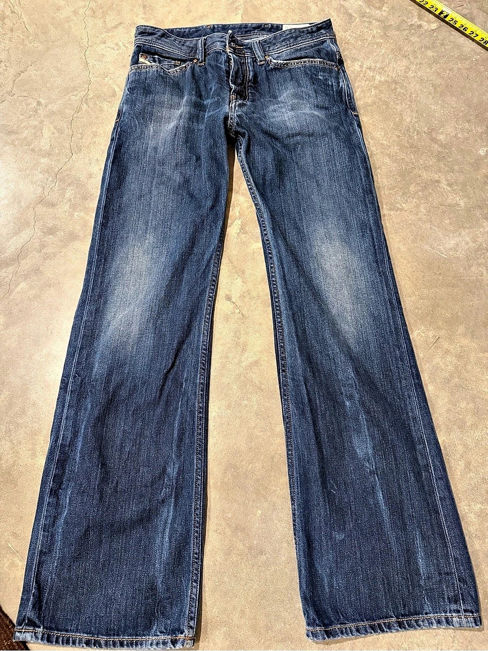 Men’s 80Diesel ZAGHOR Flare Jeans in Blue Waist 29